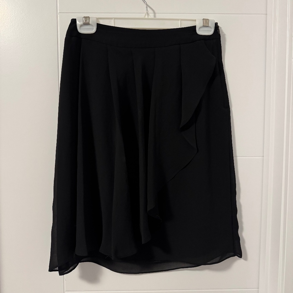 New without Tags H&M Flowy Asymmetrical Ruffled Summer Knee Length Skirt- Black